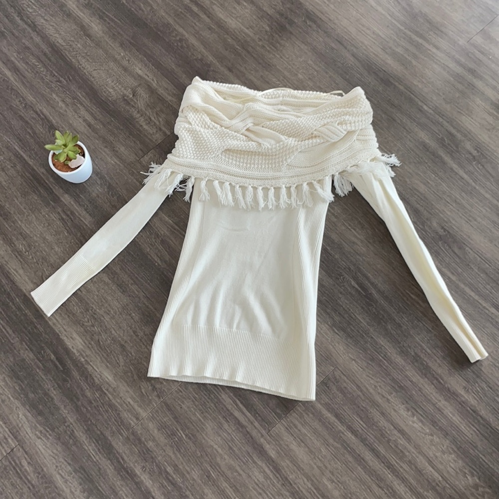 Cache Sweater